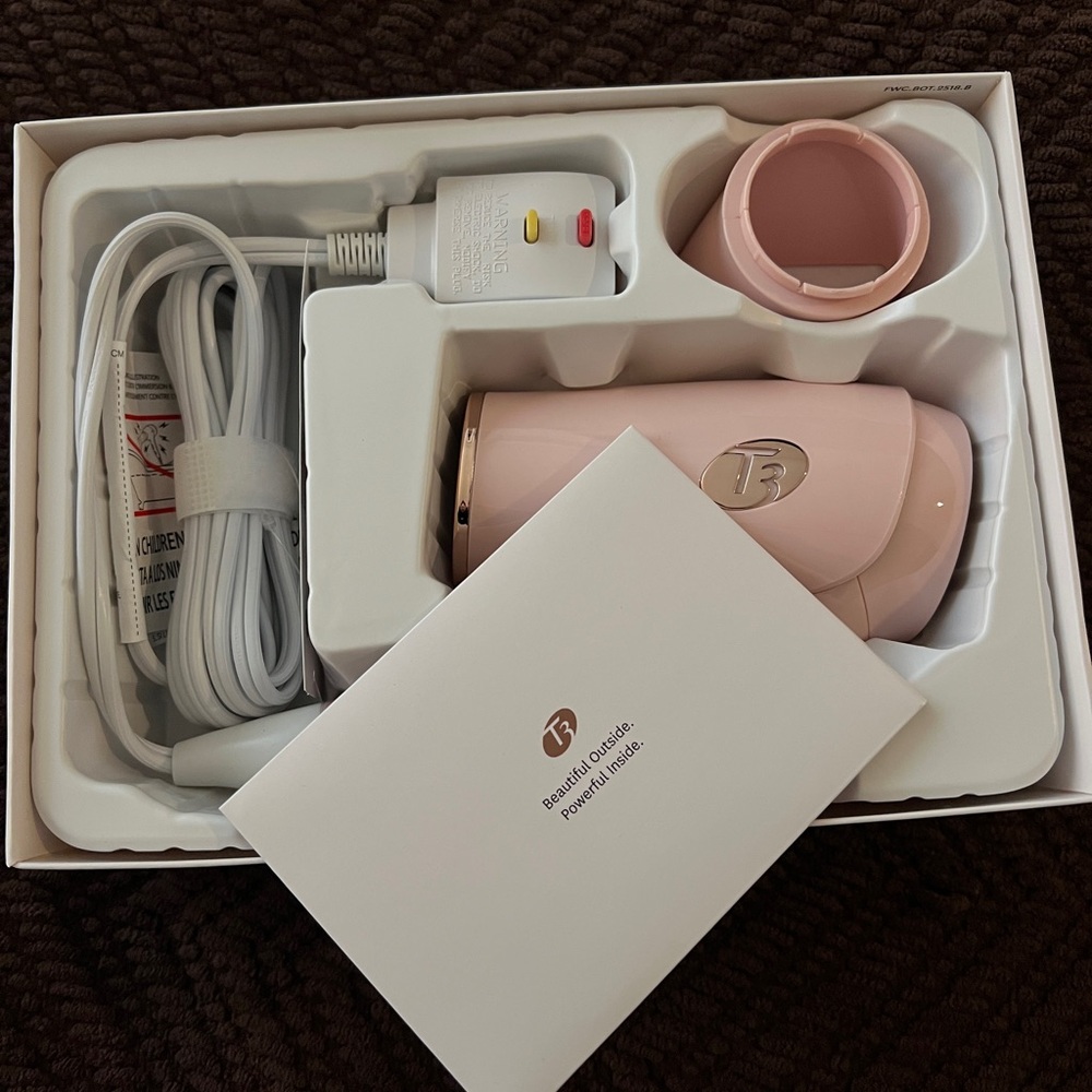 T3 Featherweight Compact Hair Dryer - Pink - Picture 3 of 3